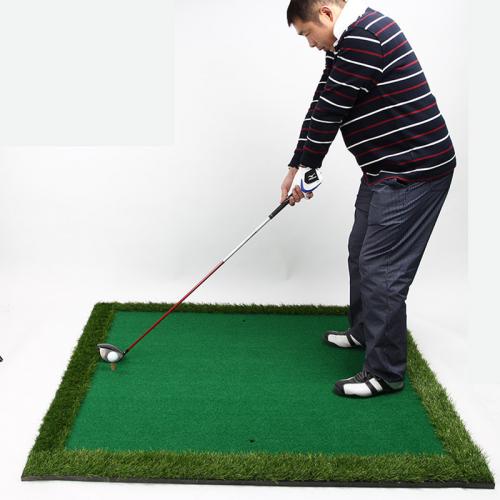 Indoor/outdoor golf hitting mat delingolf