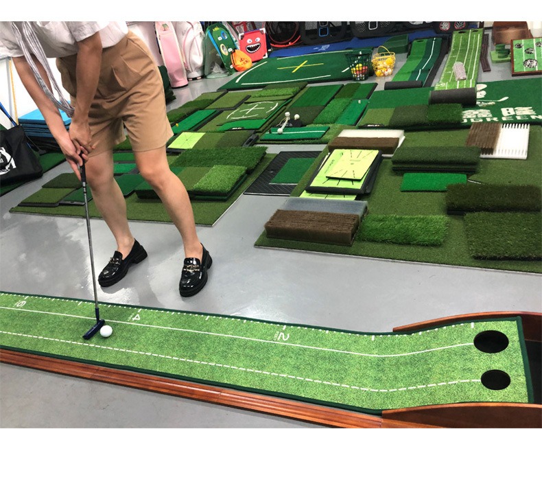 Entrenador de putt de golf: La solución perfecta para un campo de golf de interior